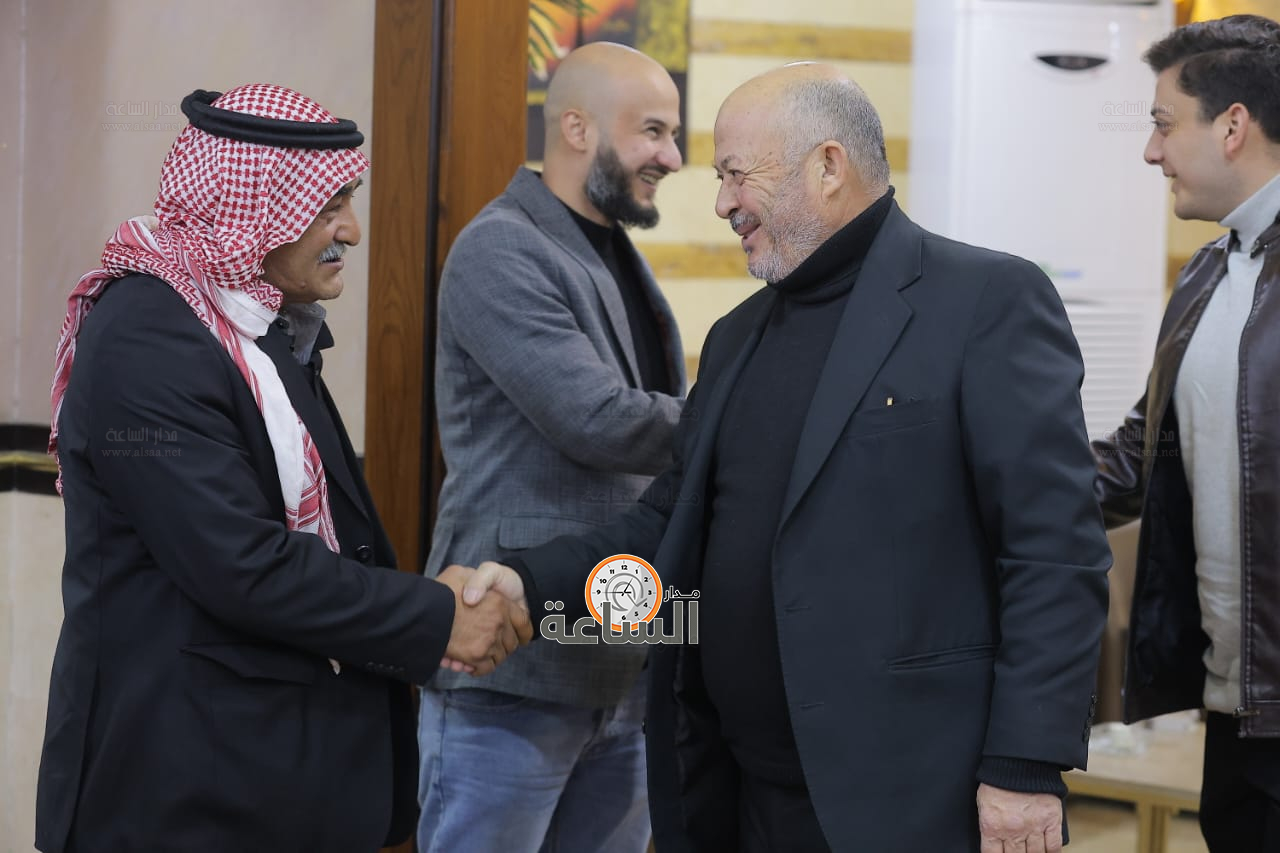 Madar Al-Saa Images 0.11554674308994117