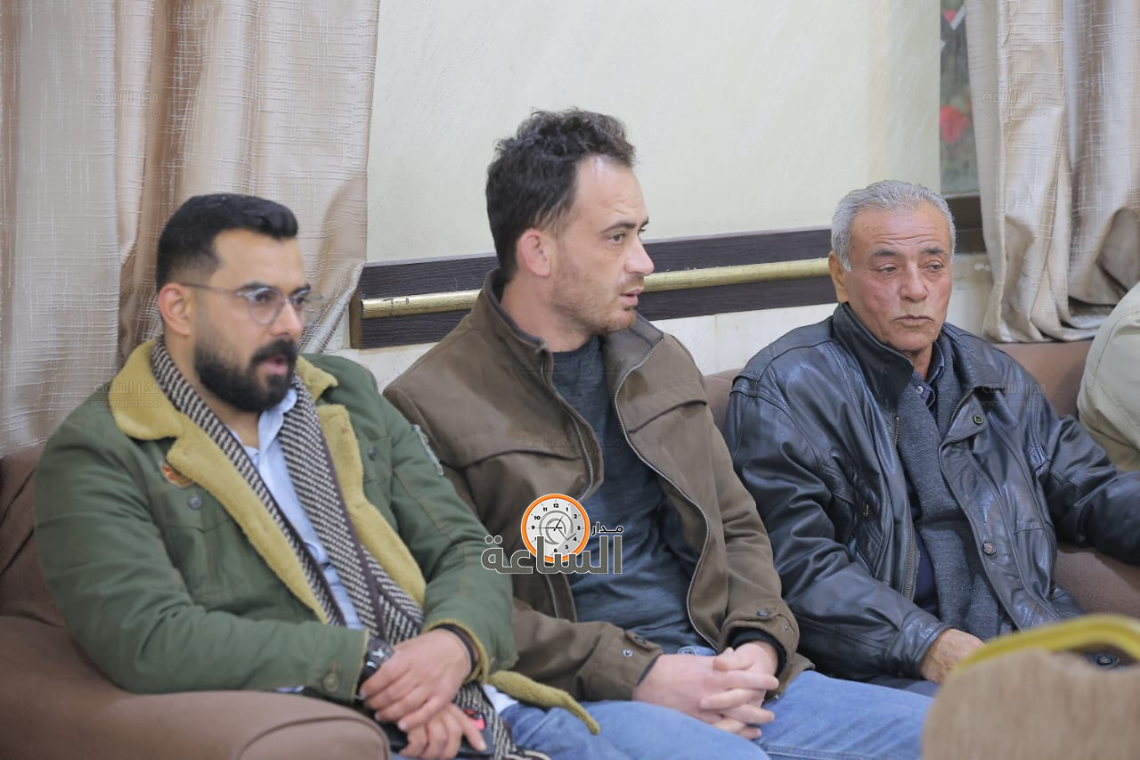 Madar Al-Saa Images 0.14359921754409022