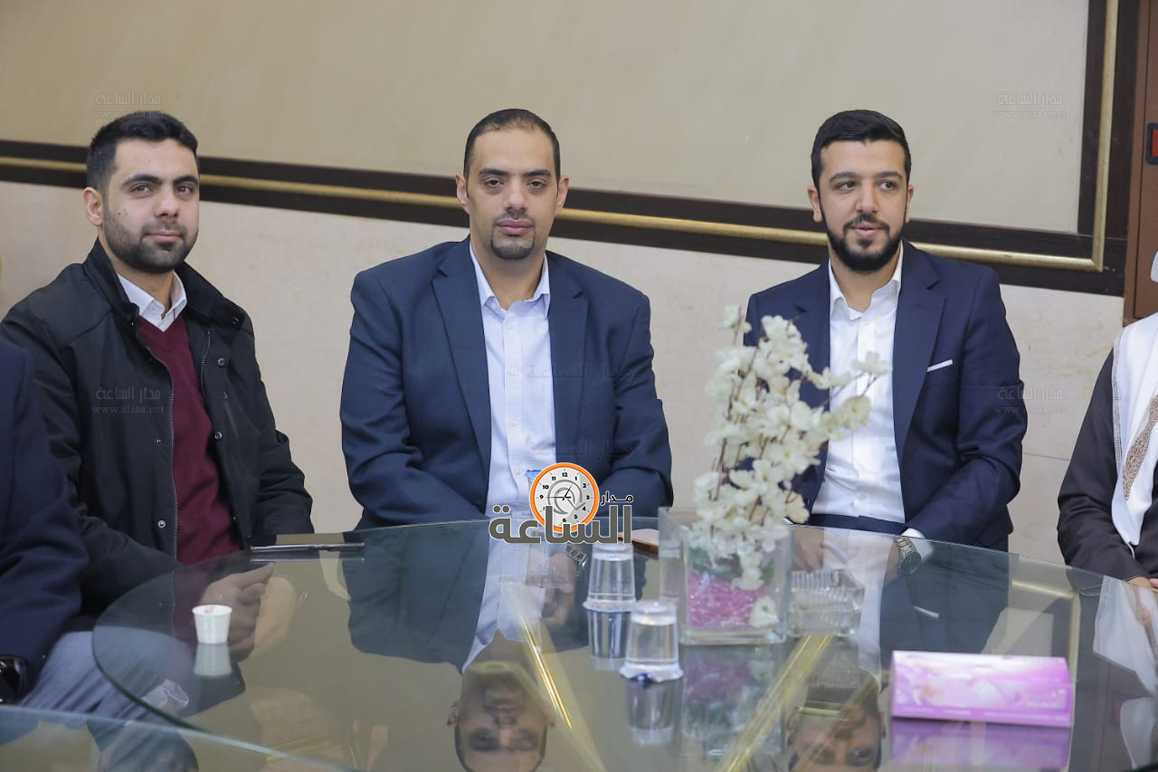 Madar Al-Saa Images 0.060955336373222146