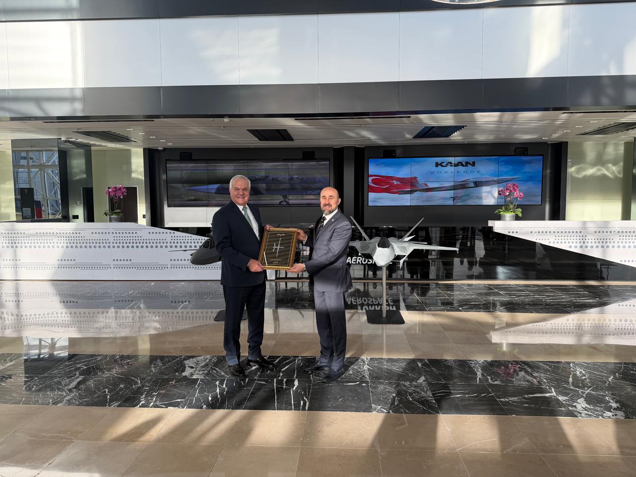 Madar Al-Saa Images 0.15292000738630995