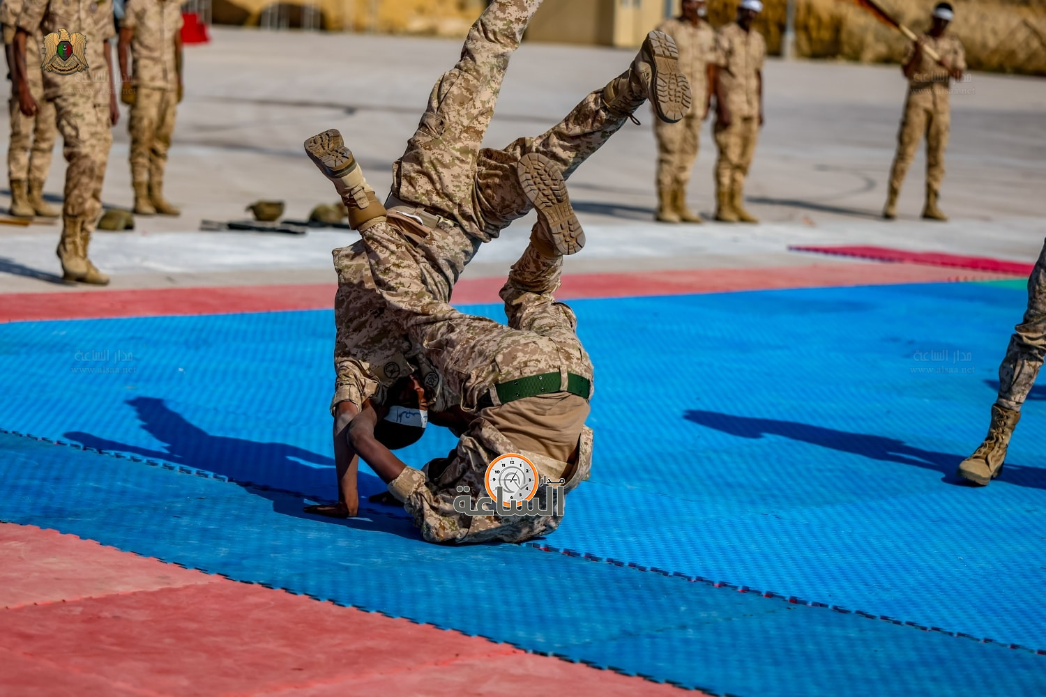 Madar Al-Saa Images 0.874618531663791