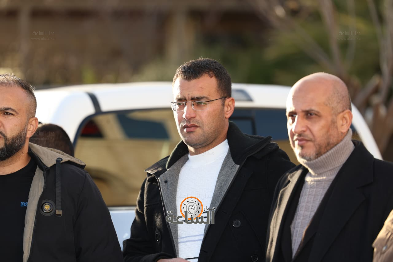 Madar Al-Saa Images 0.4335519704249756