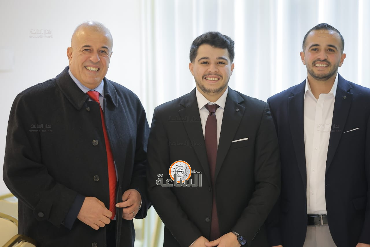 Madar Al-Saa Images 0.0938920781346183