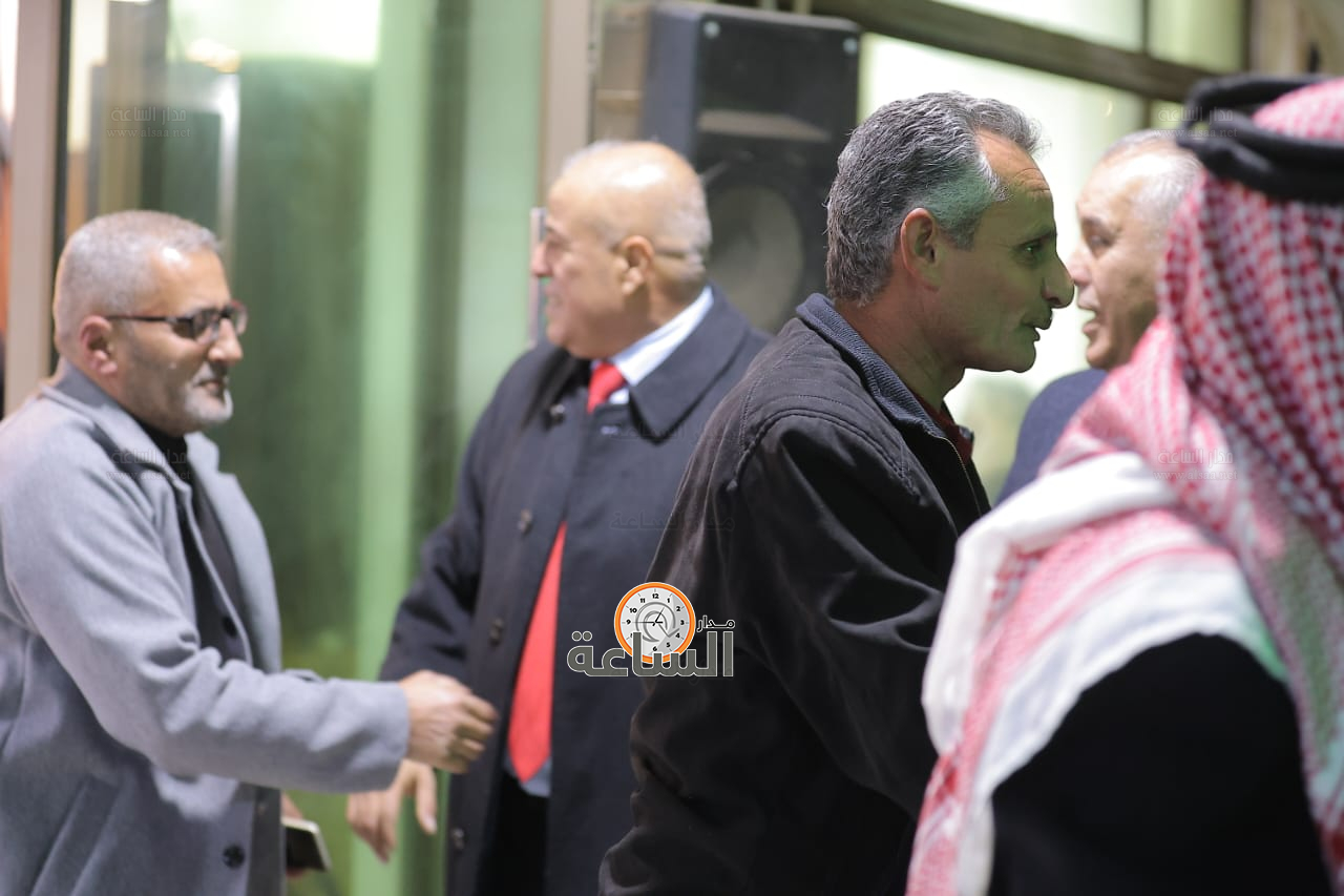 Madar Al-Saa Images 0.11670447945441575