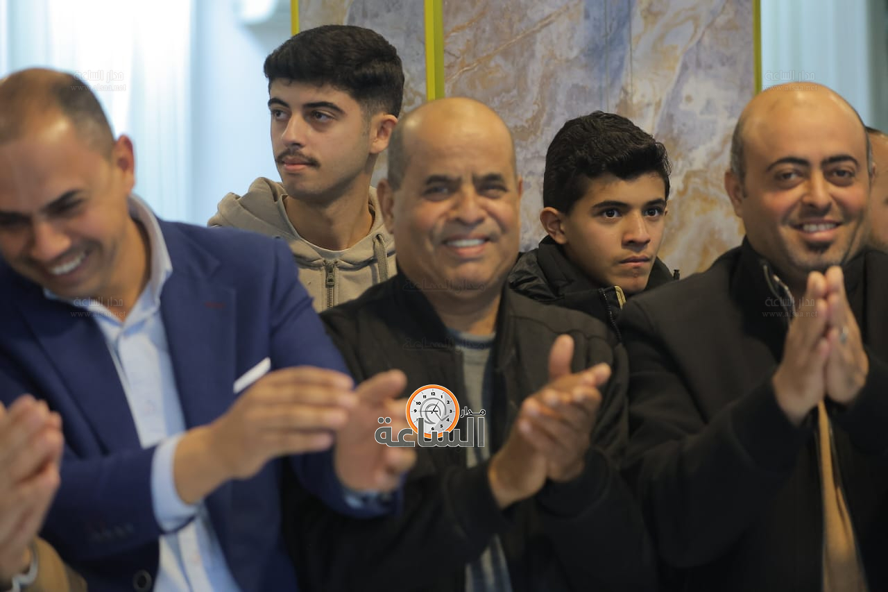 Madar Al-Saa Images 0.07412660252938019