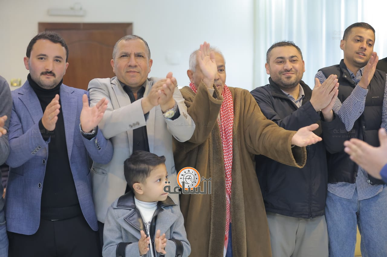 Madar Al-Saa Images 0.5123679789124559