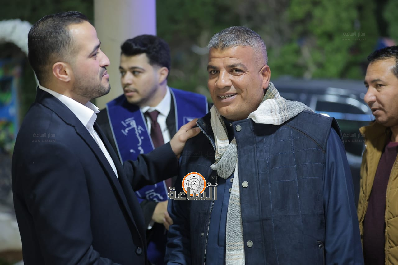 Madar Al-Saa Images 0.8708511503810311