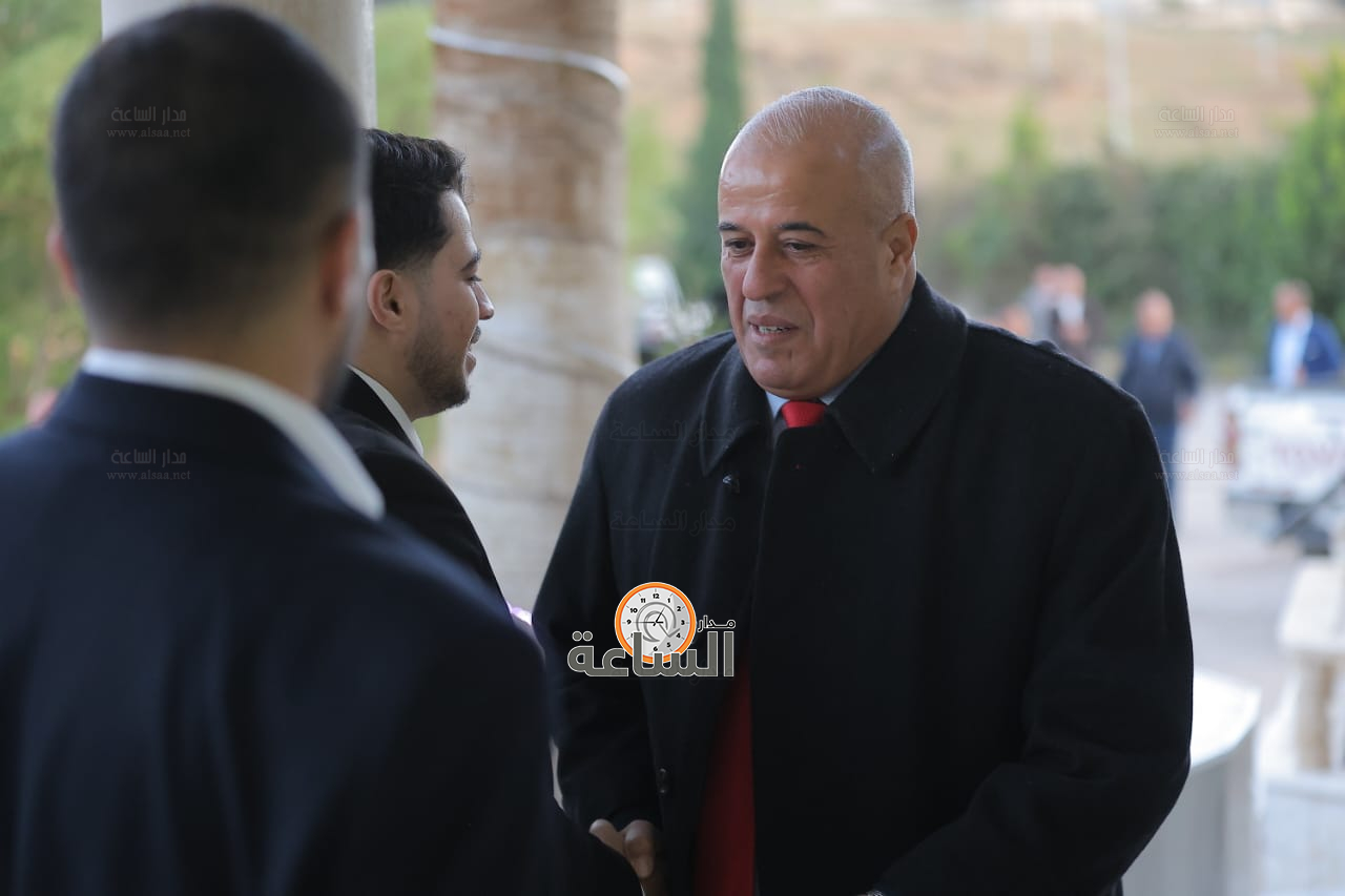 Madar Al-Saa Images 0.9785213168674493