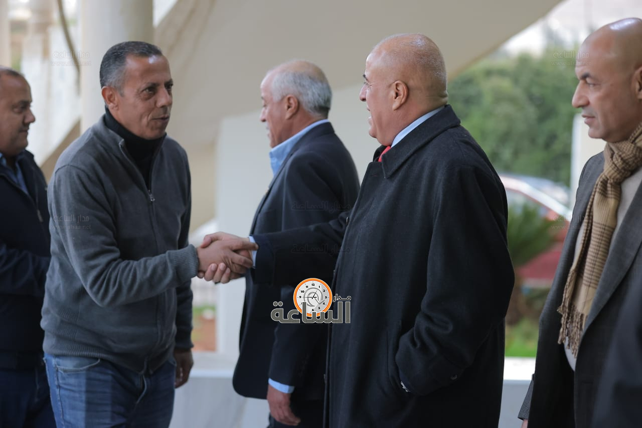 Madar Al-Saa Images 0.8031270755967562