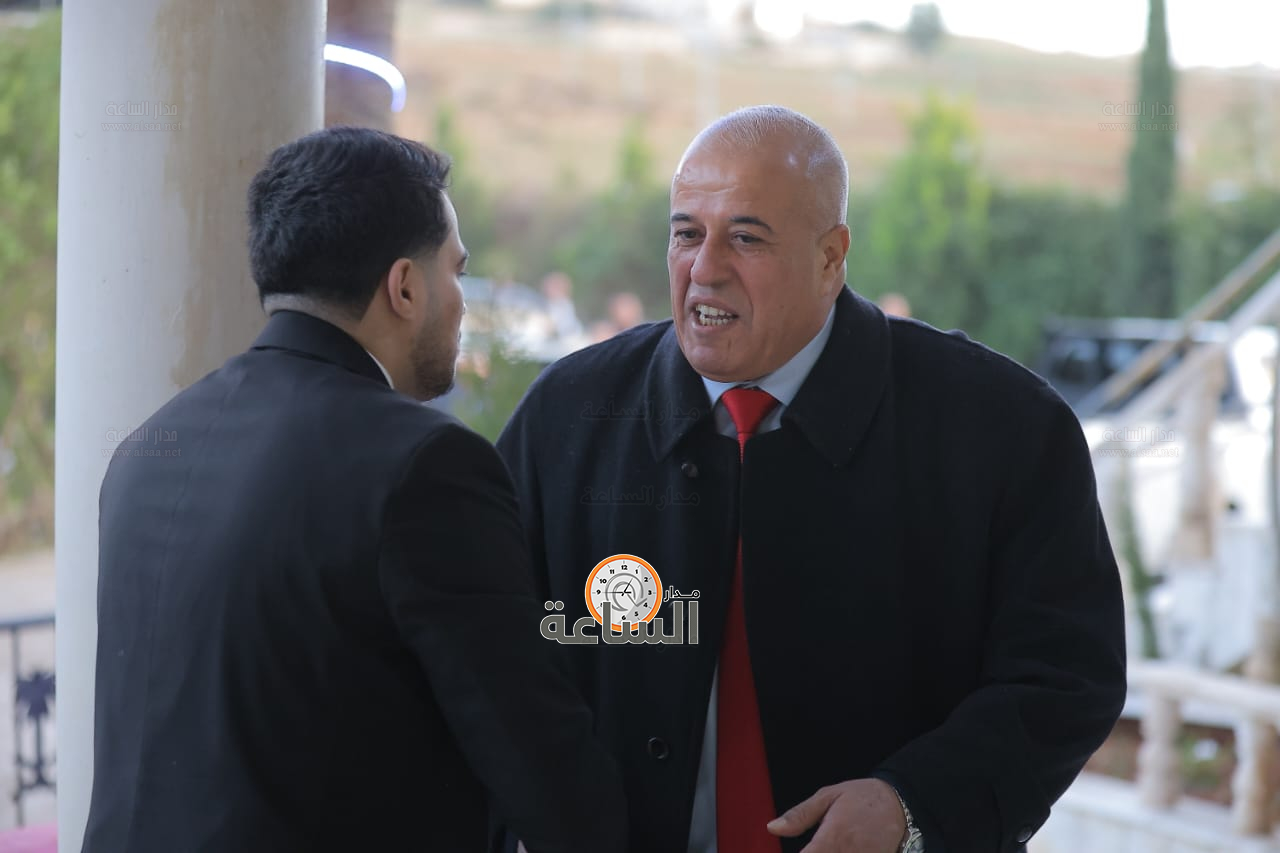 Madar Al-Saa Images 0.8571789532695375