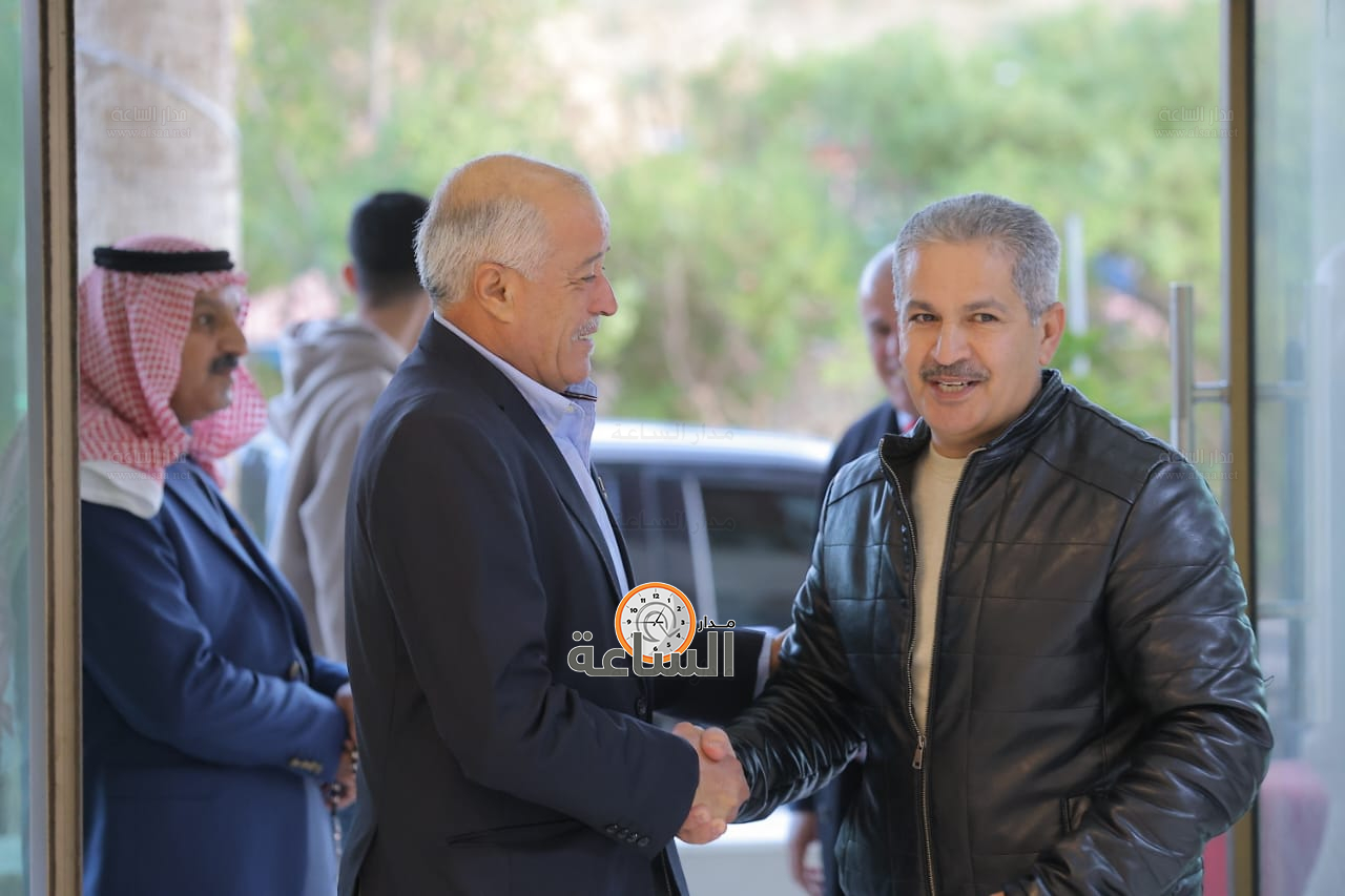 Madar Al-Saa Images 0.12150368356417862