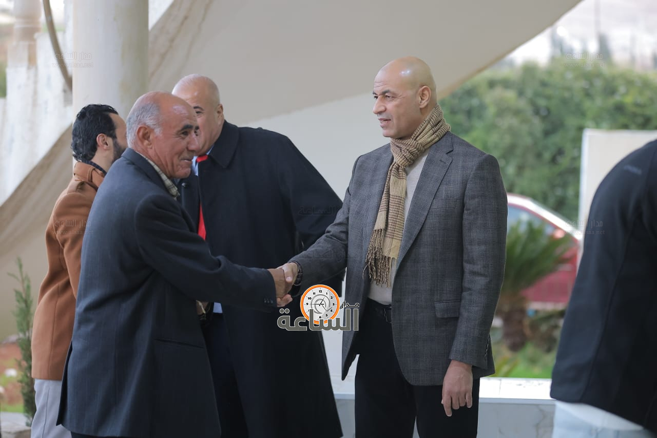 Madar Al-Saa Images 0.4601008907513172