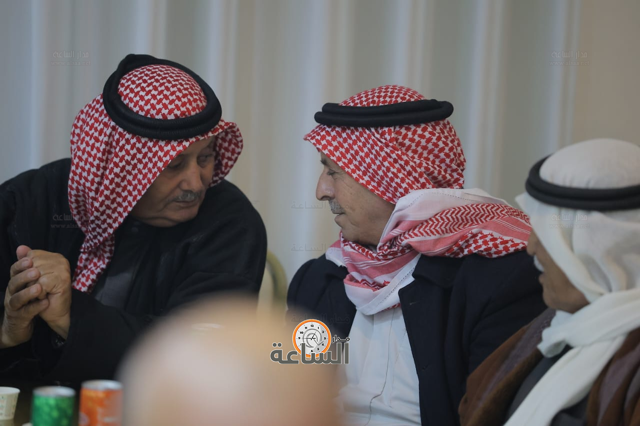 Madar Al-Saa Images 0.01648369039157349