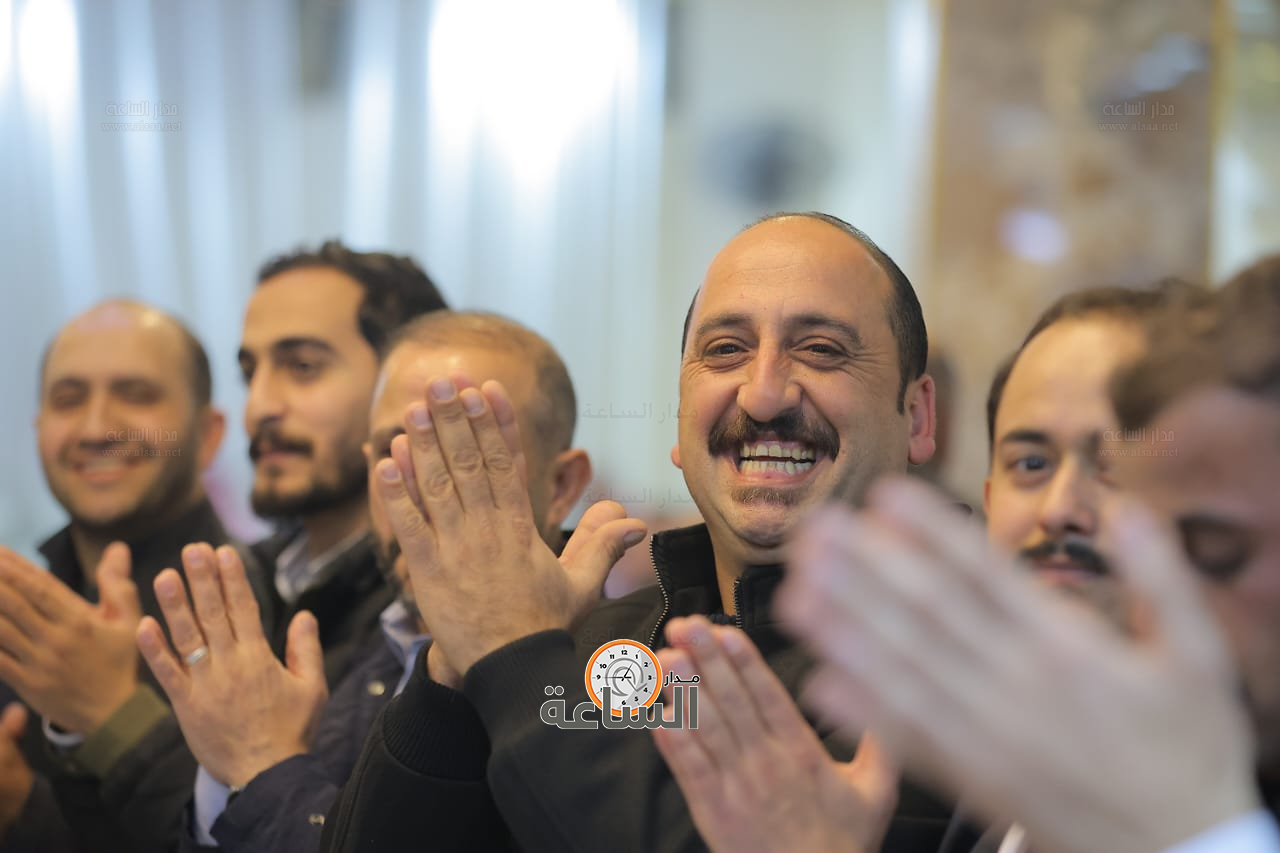 Madar Al-Saa Images 0.05365423437801087