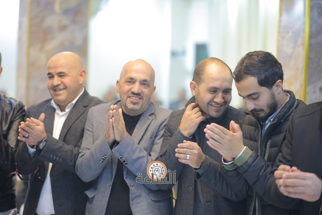 Madar Al-Saa Images 0.043315379576128854