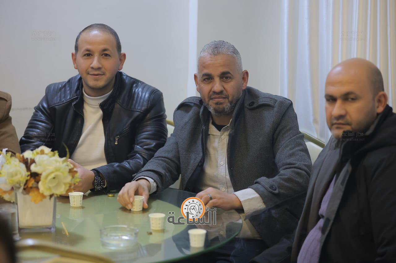 Madar Al-Saa Images 0.6108570768810979