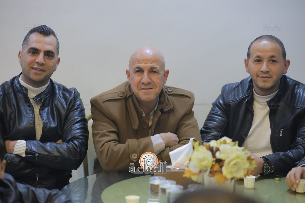 Madar Al-Saa Images 0.3766697704665747