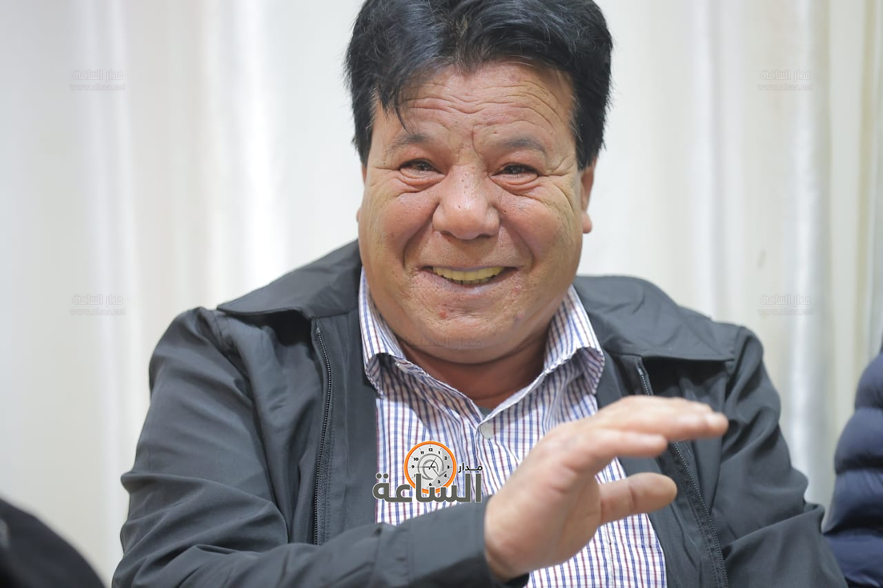 Madar Al-Saa Images 0.8715375294004932