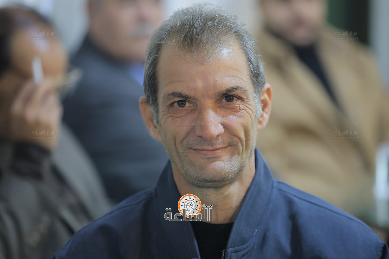 Madar Al-Saa Images 0.7403860856459125