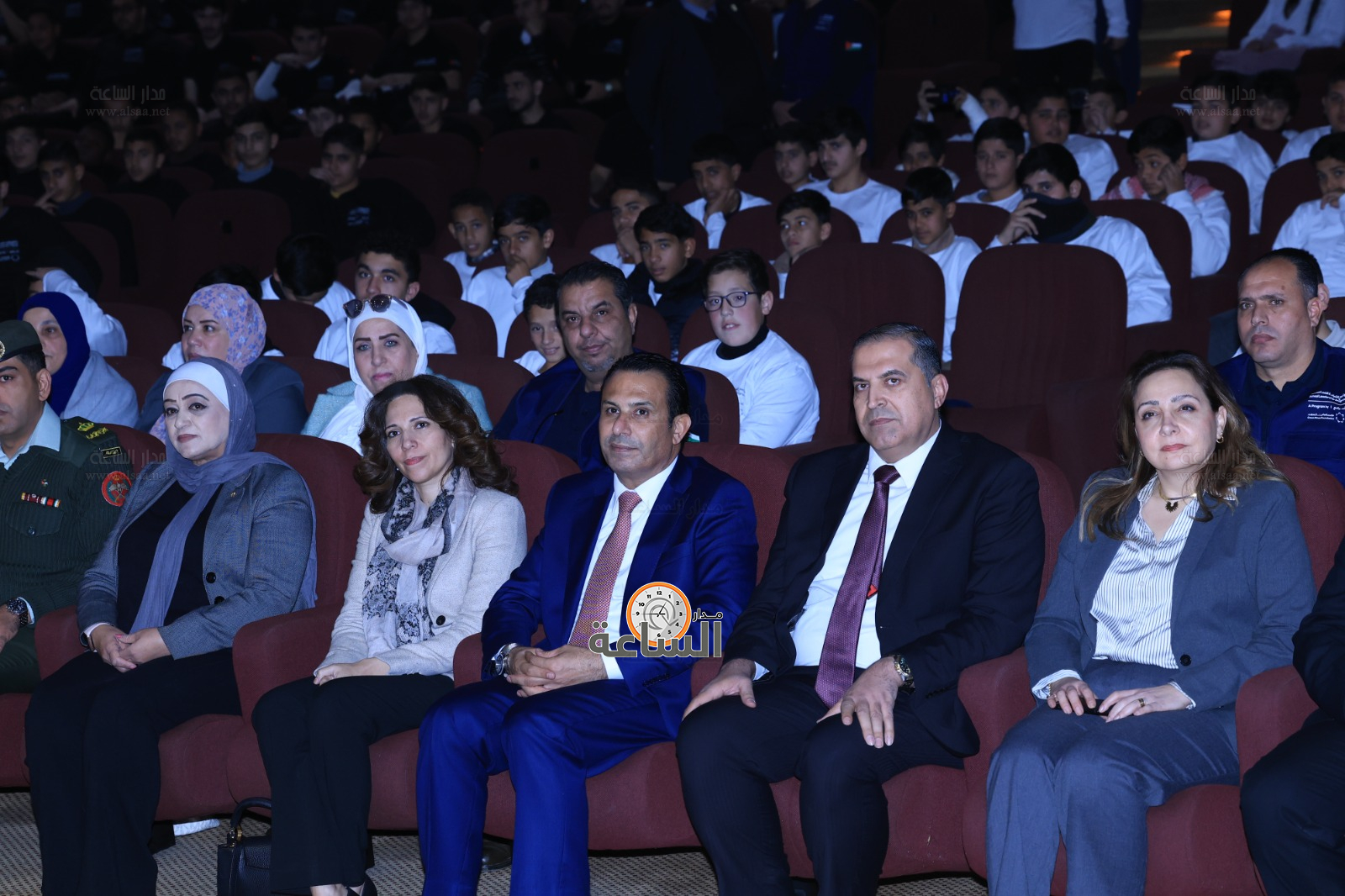 Madar Al-Saa Images 0.14483072533021413