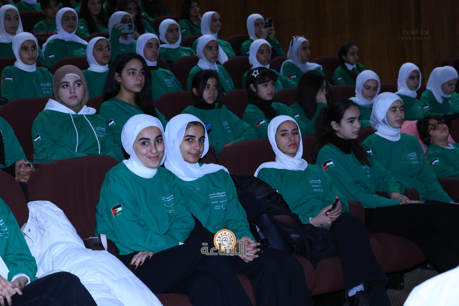 Madar Al-Saa Images 0.8160127671212631