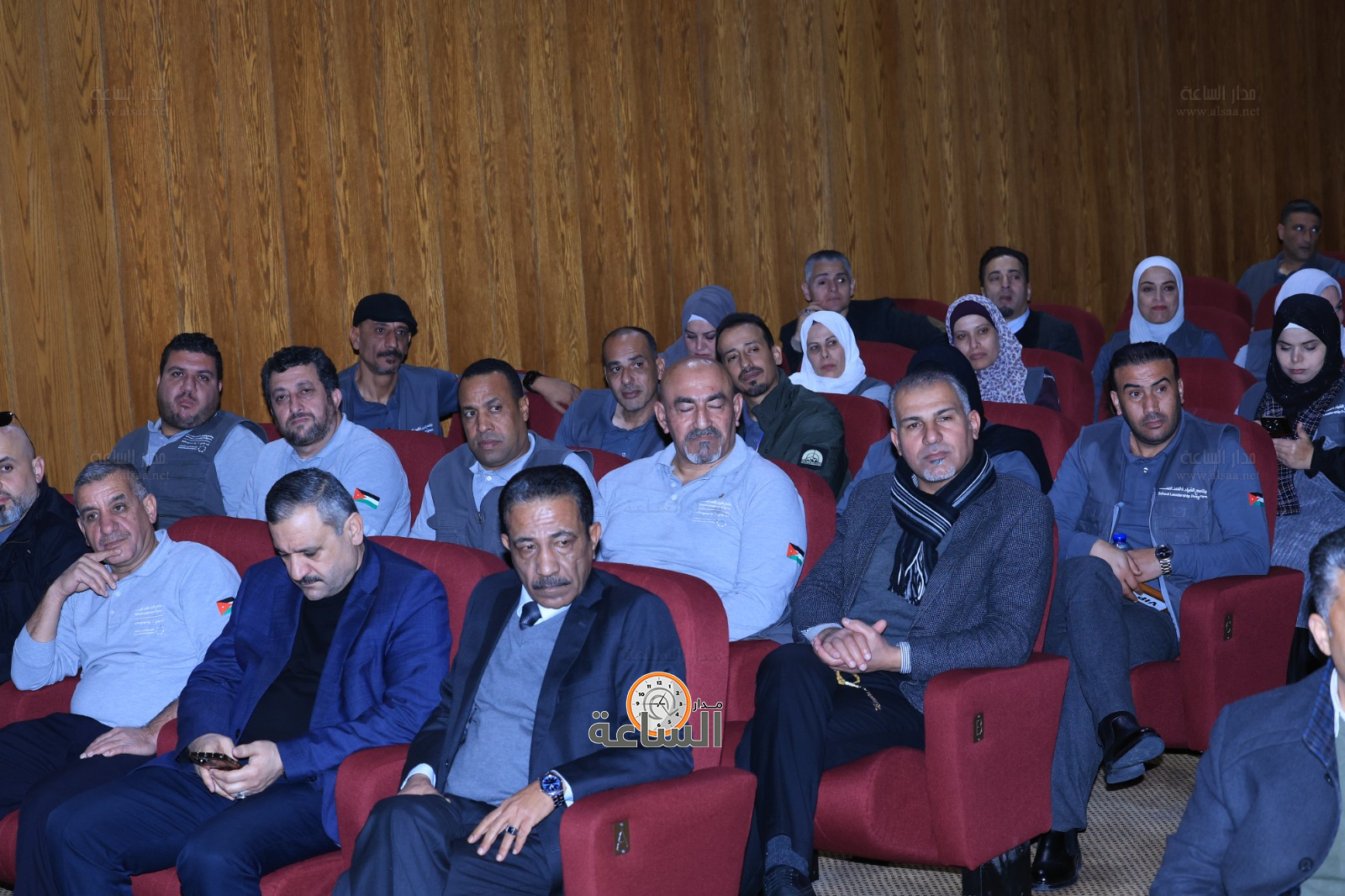 Madar Al-Saa Images 0.5565474102749356