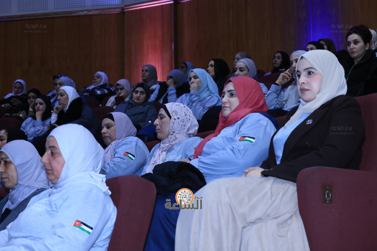 Madar Al-Saa Images 0.37765998067350637