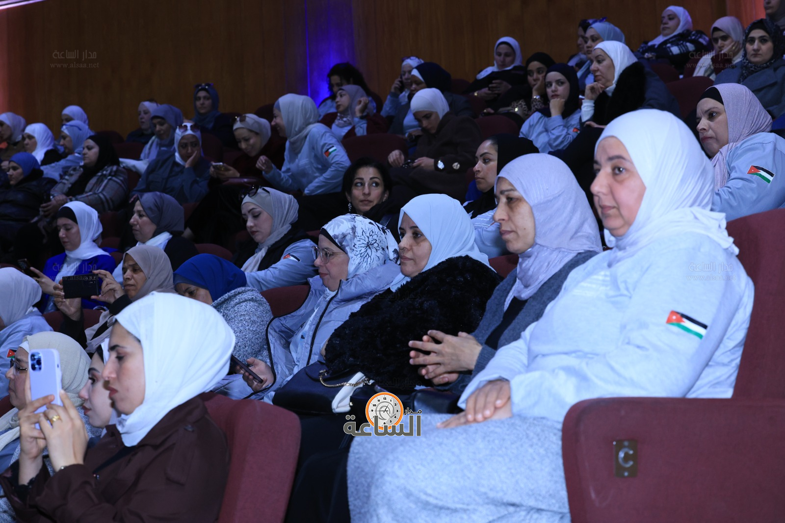 Madar Al-Saa Images 0.7741606825896229