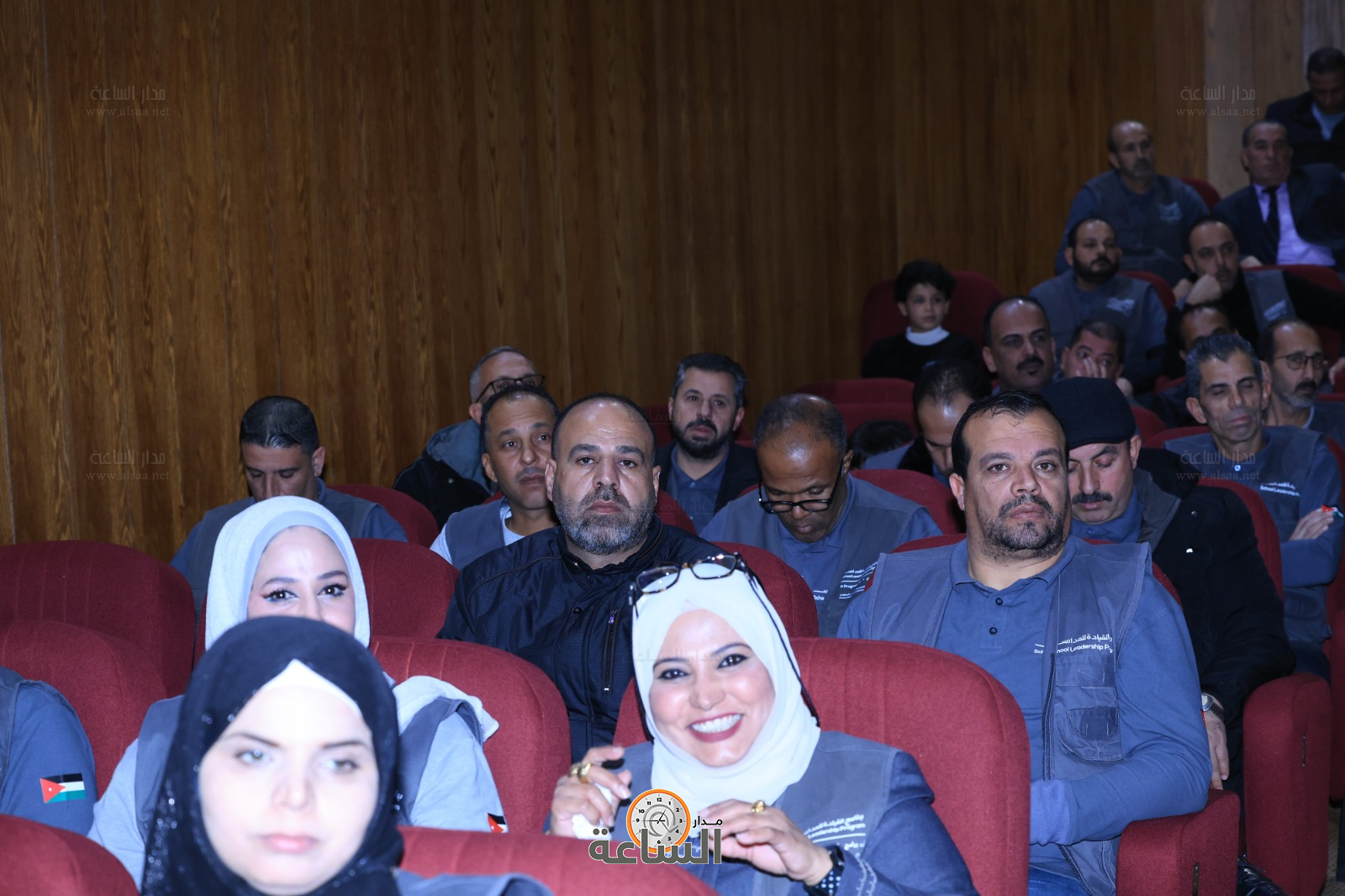 Madar Al-Saa Images 0.99518315558924