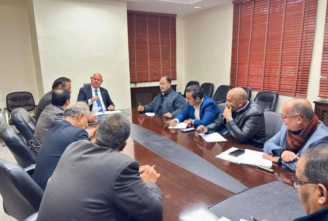 Madar Al-Saa Images 0.012272676190748233