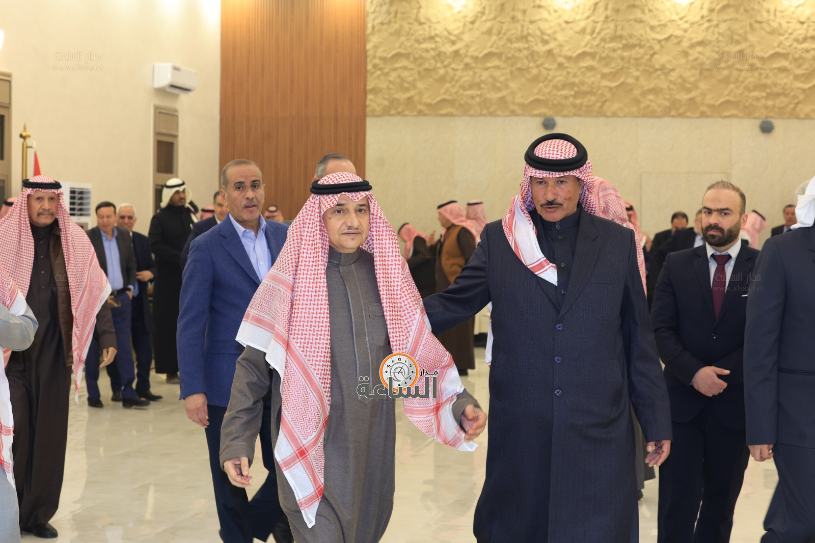 Madar Al-Saa Images 0.3702562202179587