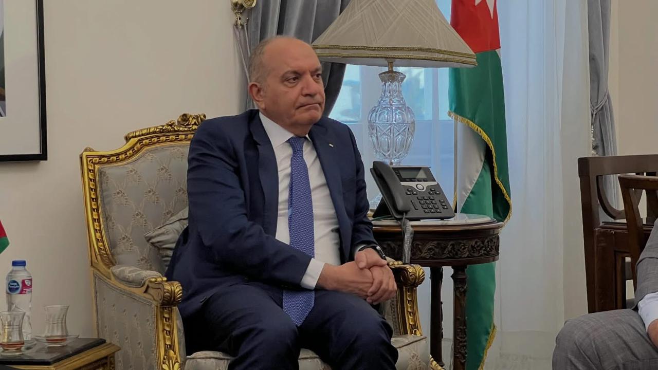 Madar Al-Saa Images 0.21492510063082282