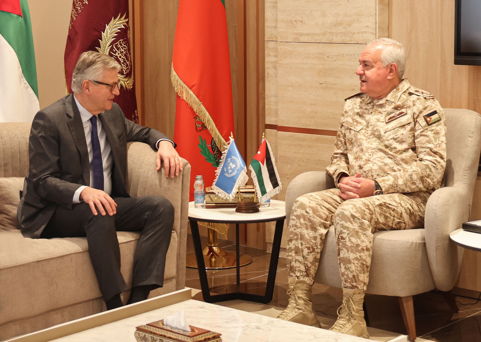 Madar Al-Saa Images 0.471645948426503