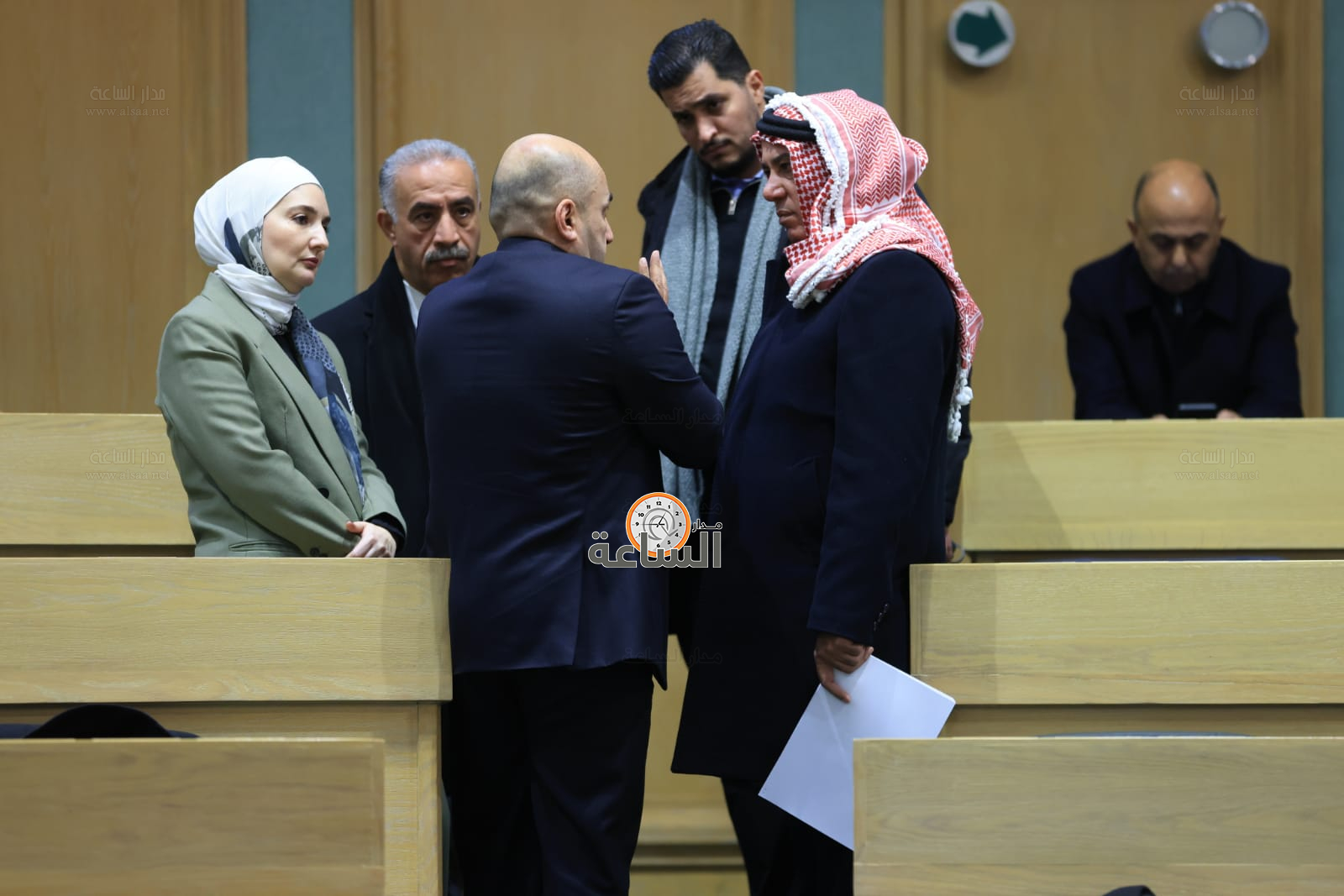 Madar Al-Saa Images 0.8602590169885257