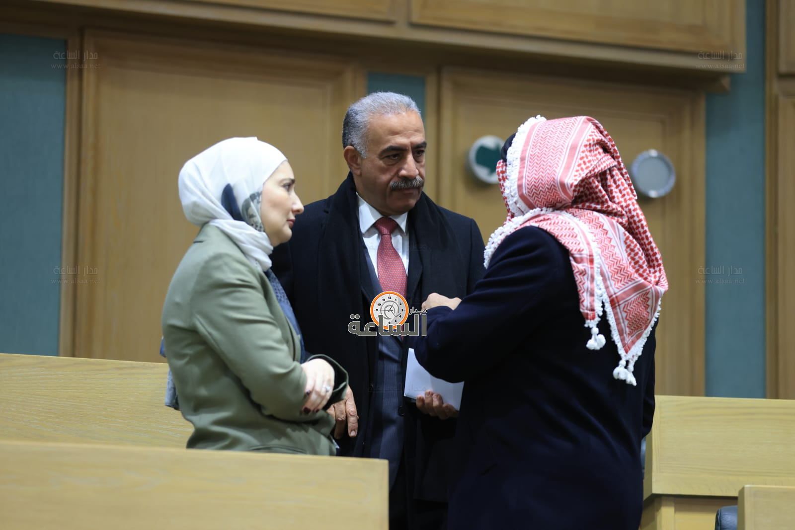 Madar Al-Saa Images 0.7994554598311454