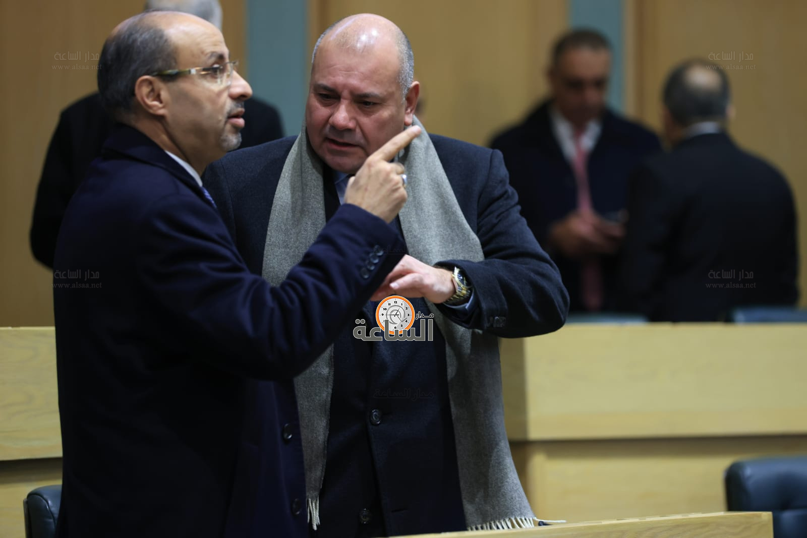 Madar Al-Saa Images 0.41654036132578676