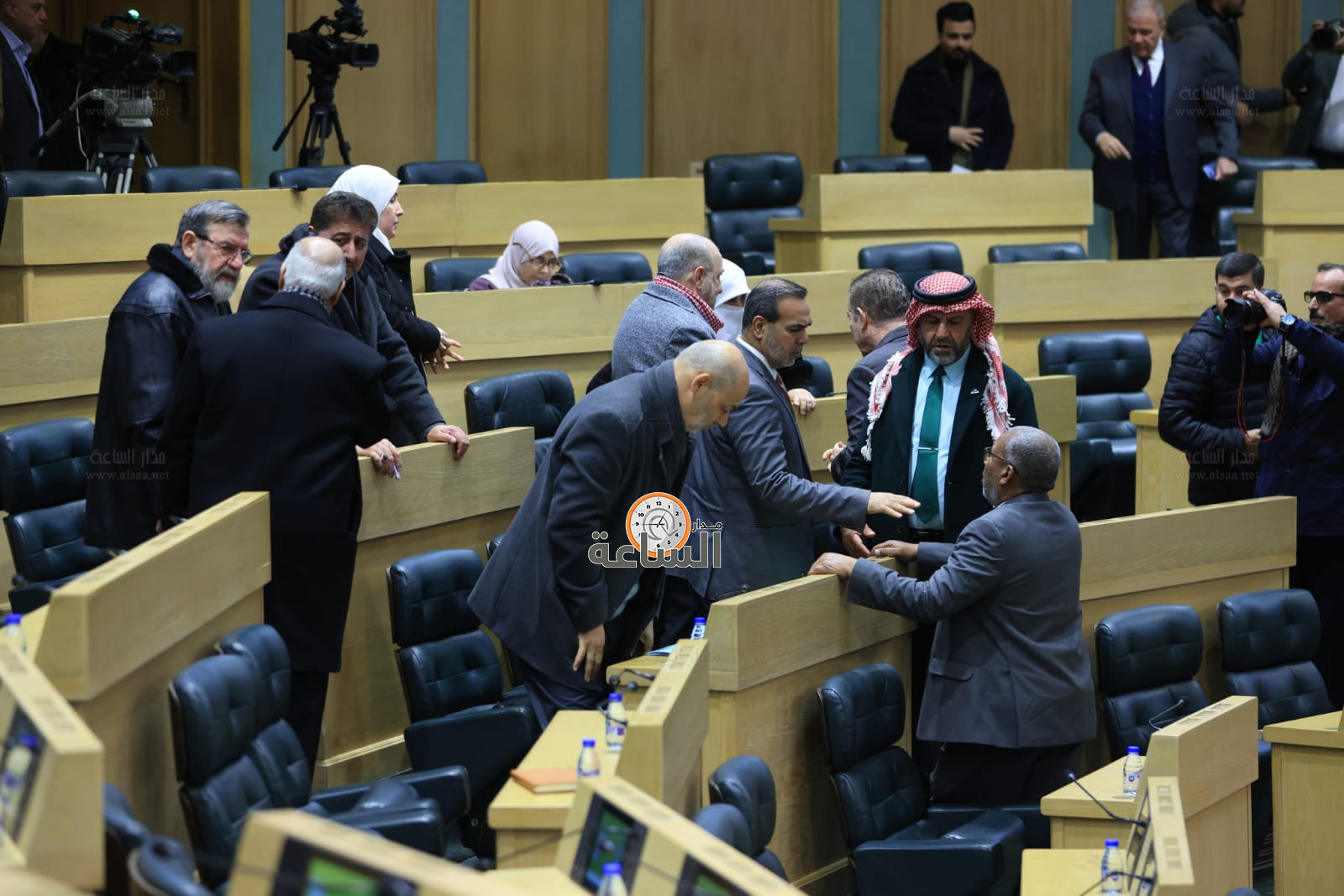 Madar Al-Saa Images 0.5852402188101682