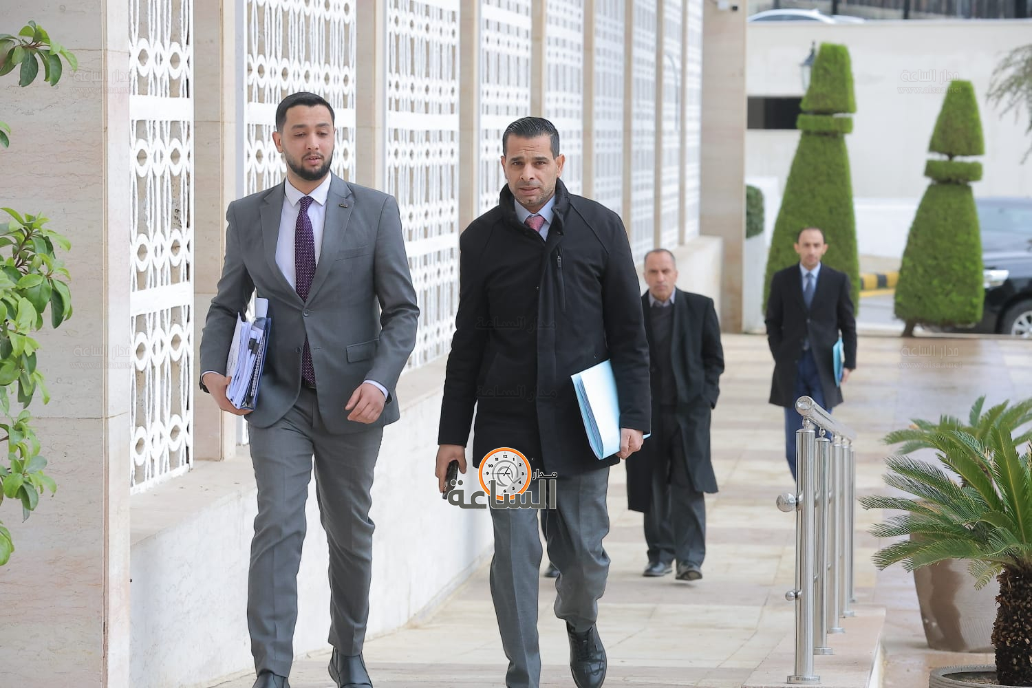 Madar Al-Saa Images 0.9432737055842407