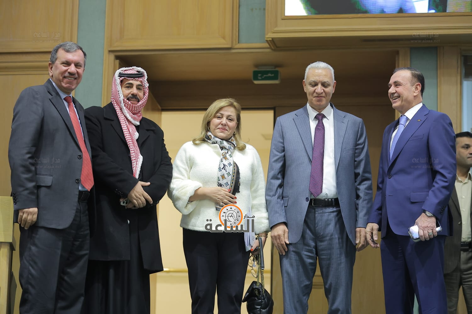 Madar Al-Saa Images 0.744157910373736