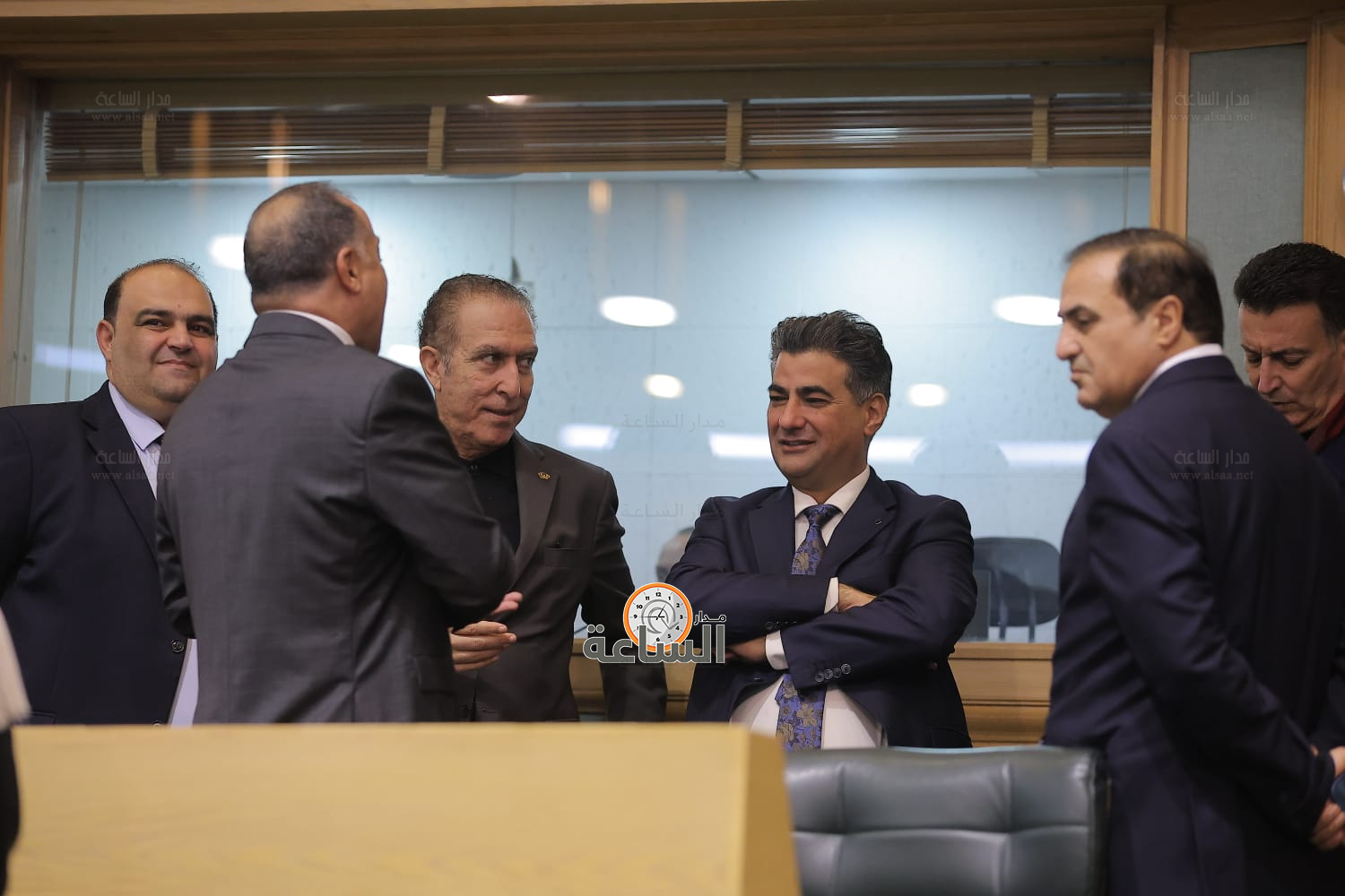 Madar Al-Saa Images 0.5226230022177175