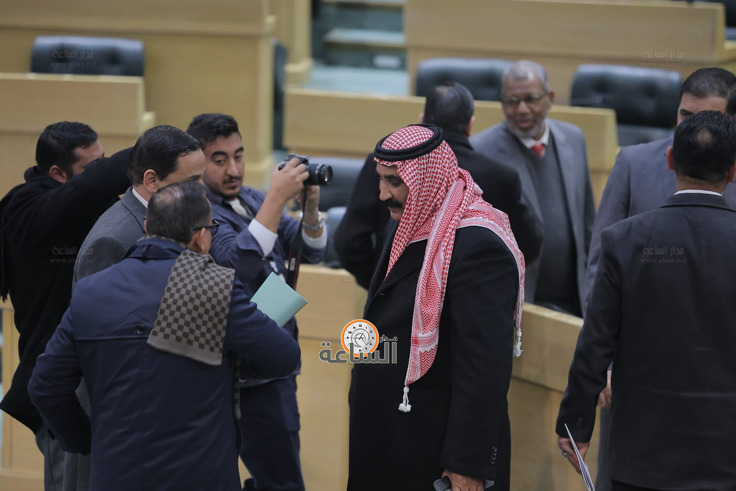 Madar Al-Saa Images 0.5740138283991743