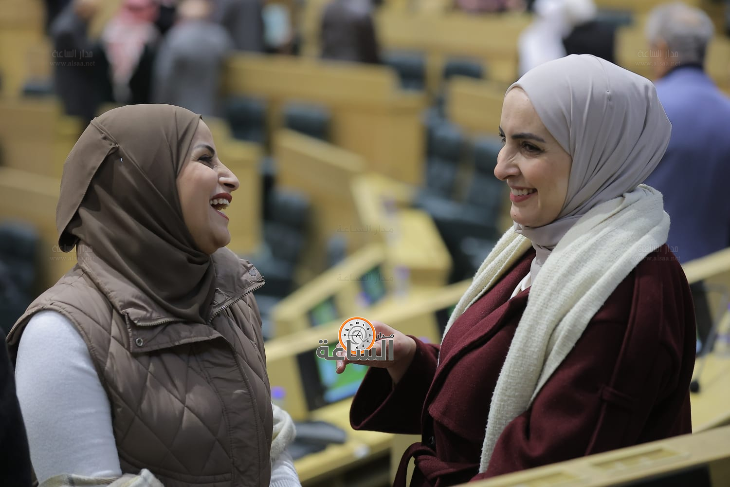 Madar Al-Saa Images 0.0692155432787599