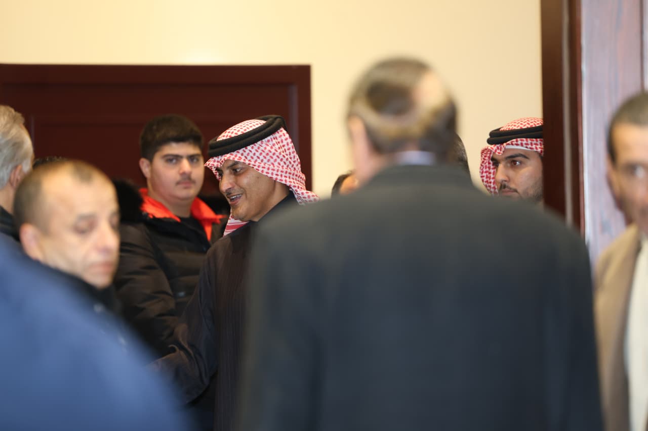 Madar Al-Saa Images 0.6772688612426591