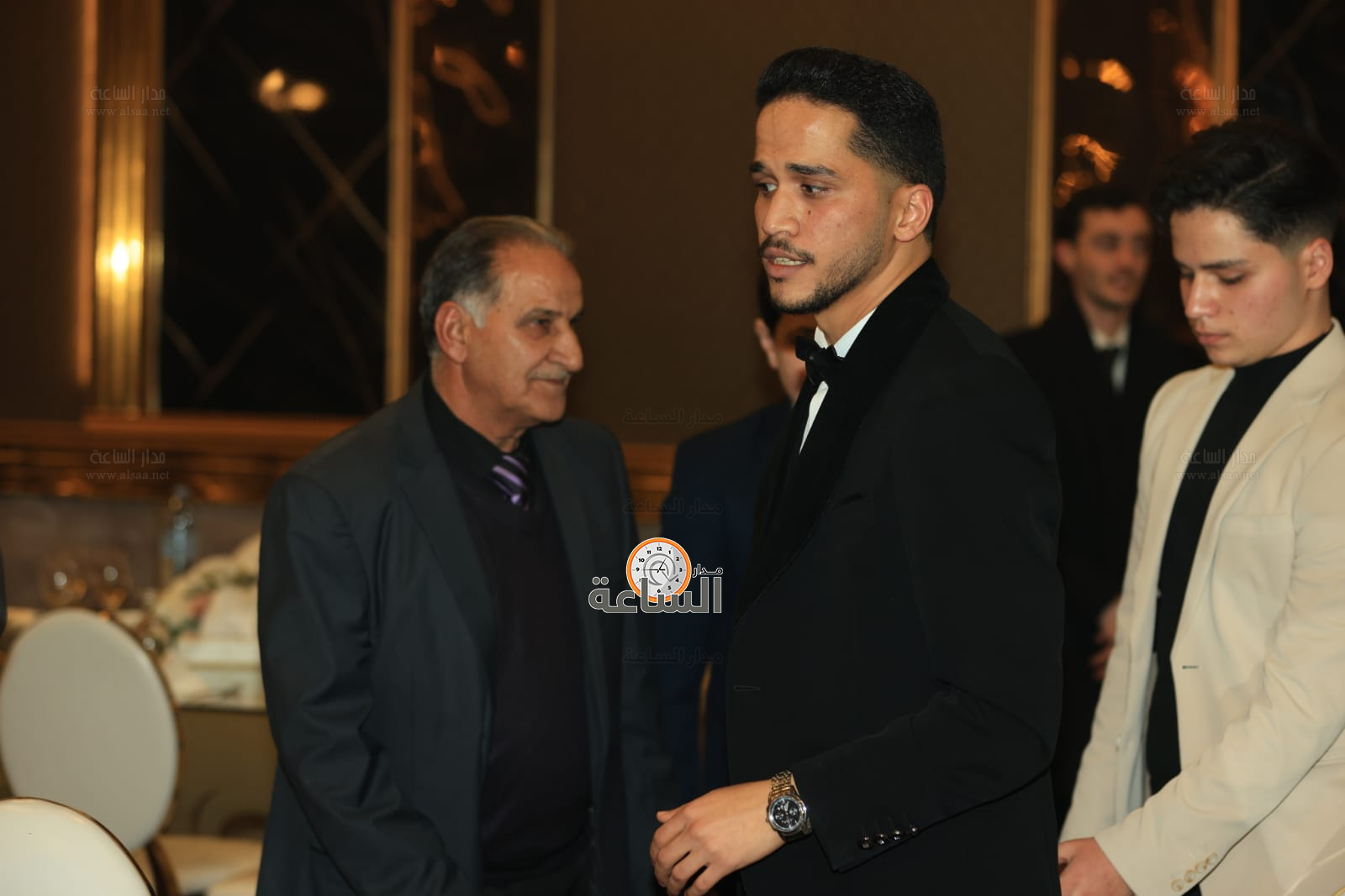 Madar Al-Saa Images 0.5558429361144653