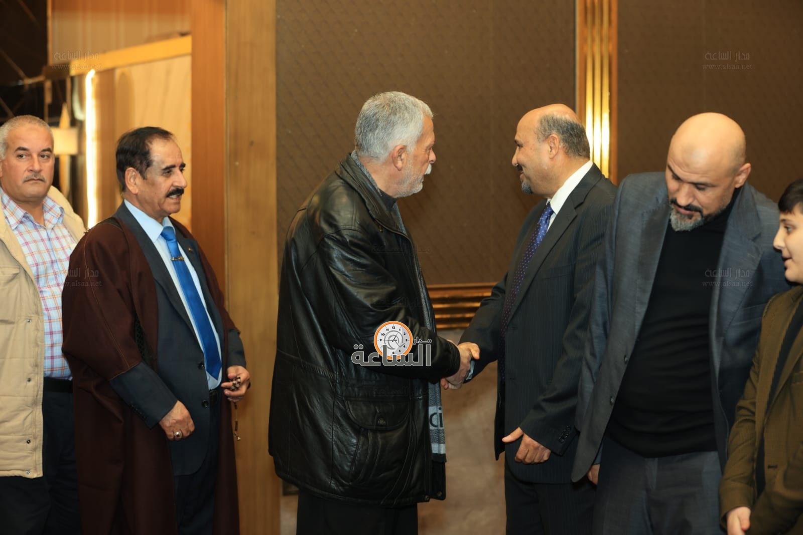 Madar Al-Saa Images 0.28404612620869263