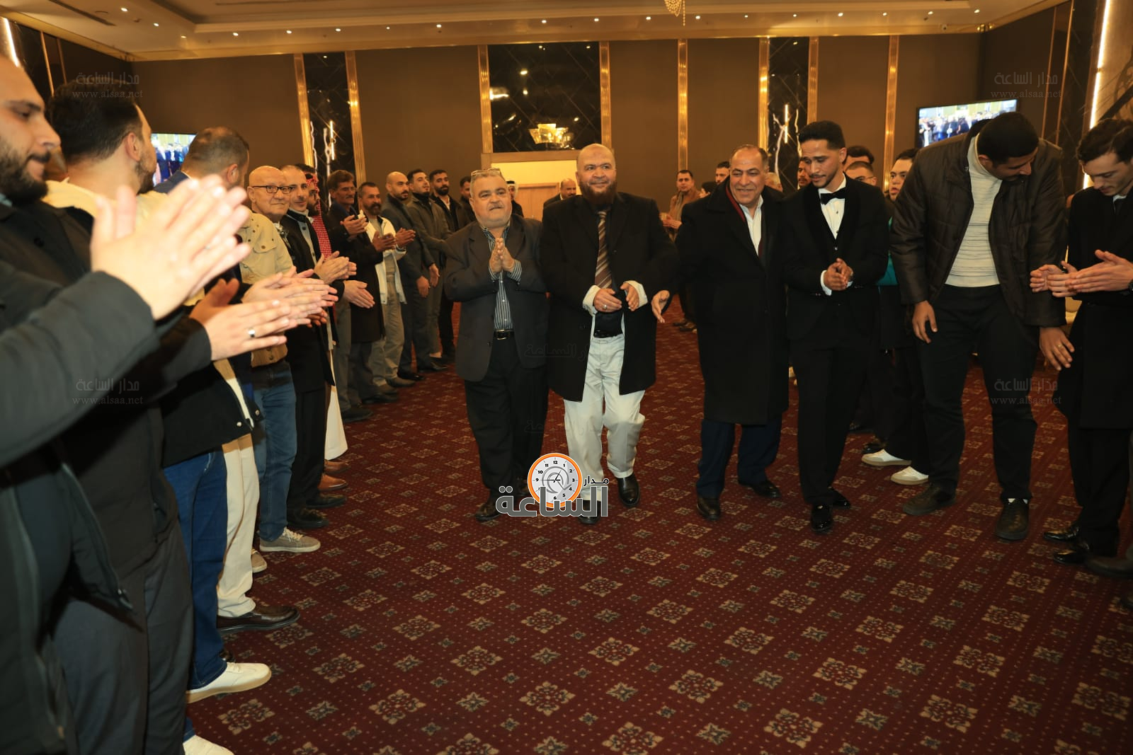 Madar Al-Saa Images 0.7907107579149226