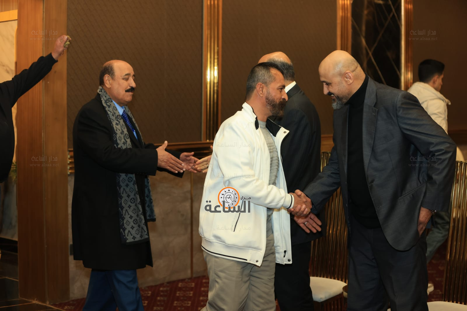 Madar Al-Saa Images 0.3483724538728836