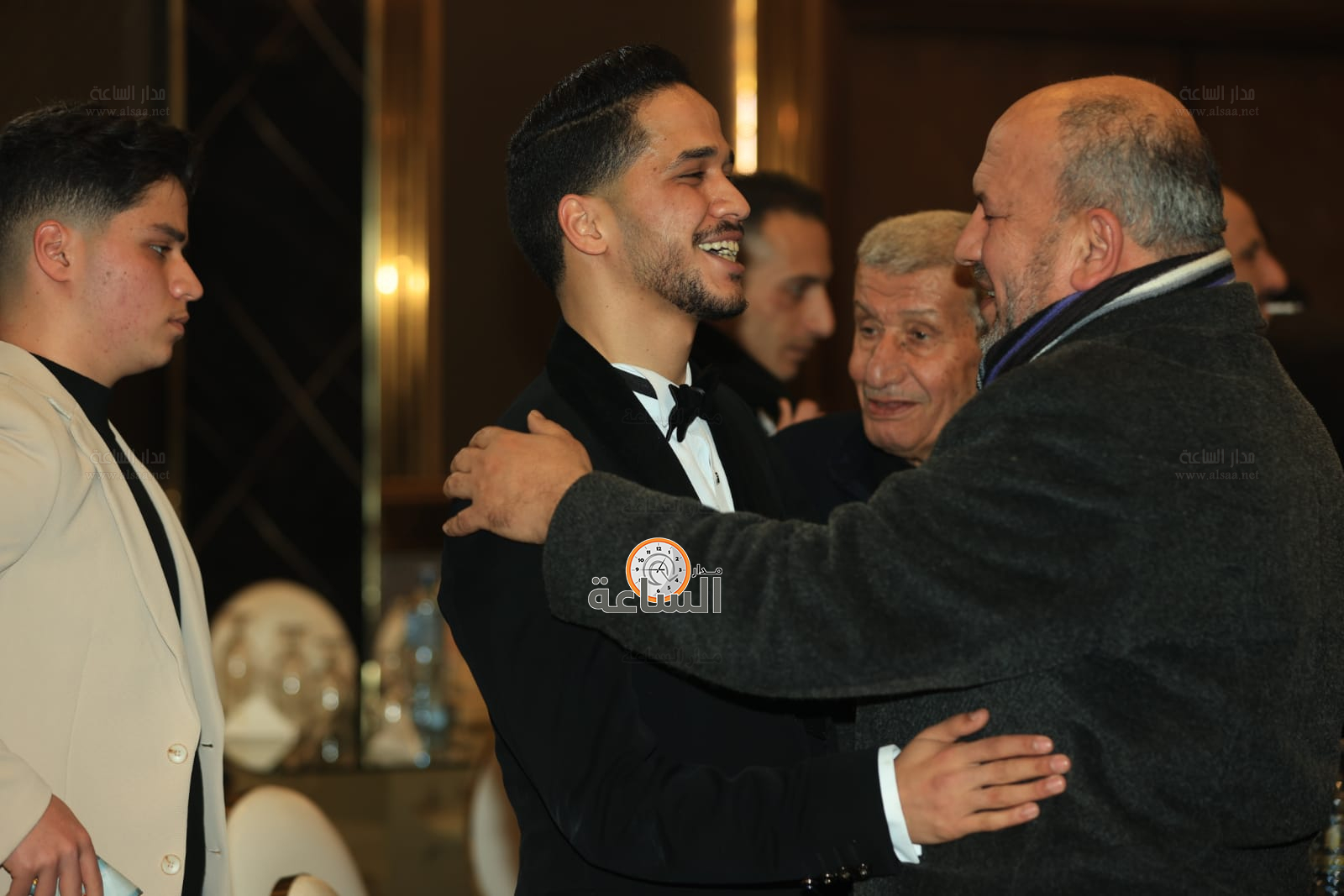 Madar Al-Saa Images 0.2433733467207887