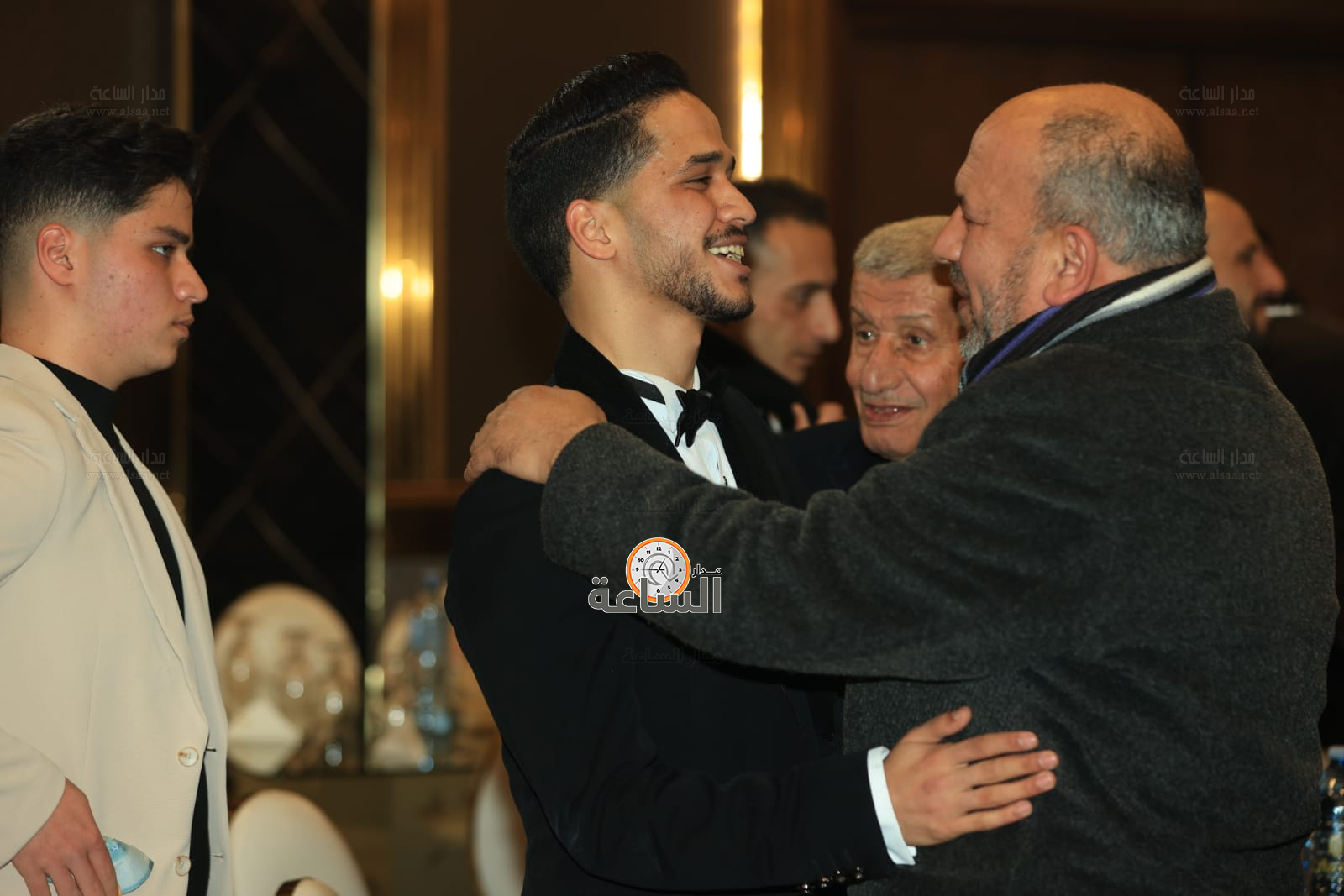 Madar Al-Saa Images 0.975211321875293