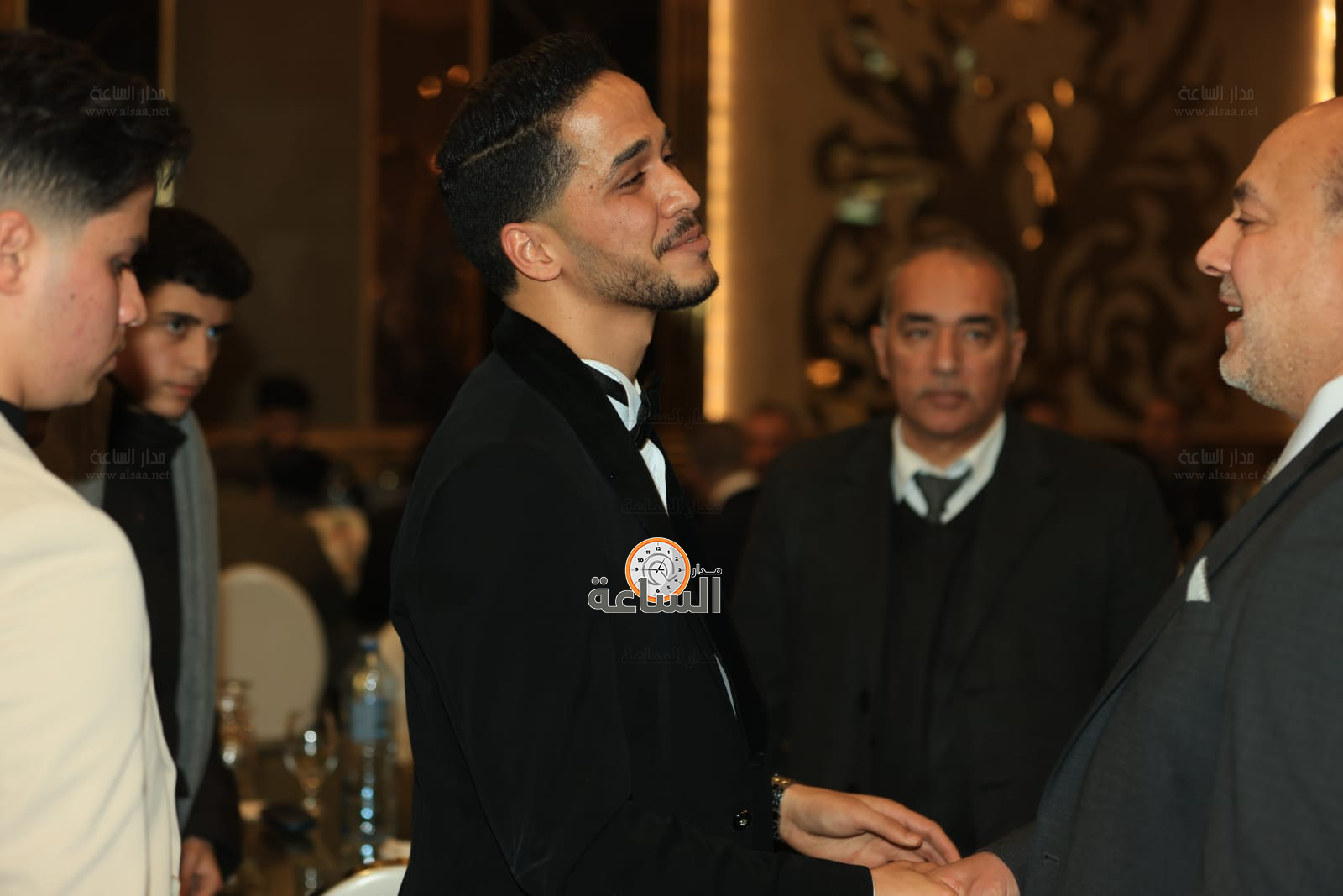 Madar Al-Saa Images 0.8930490612846744